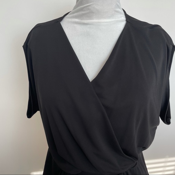 Rachel Roy XXL defined waist V neck with clip - Picture 4 of 9